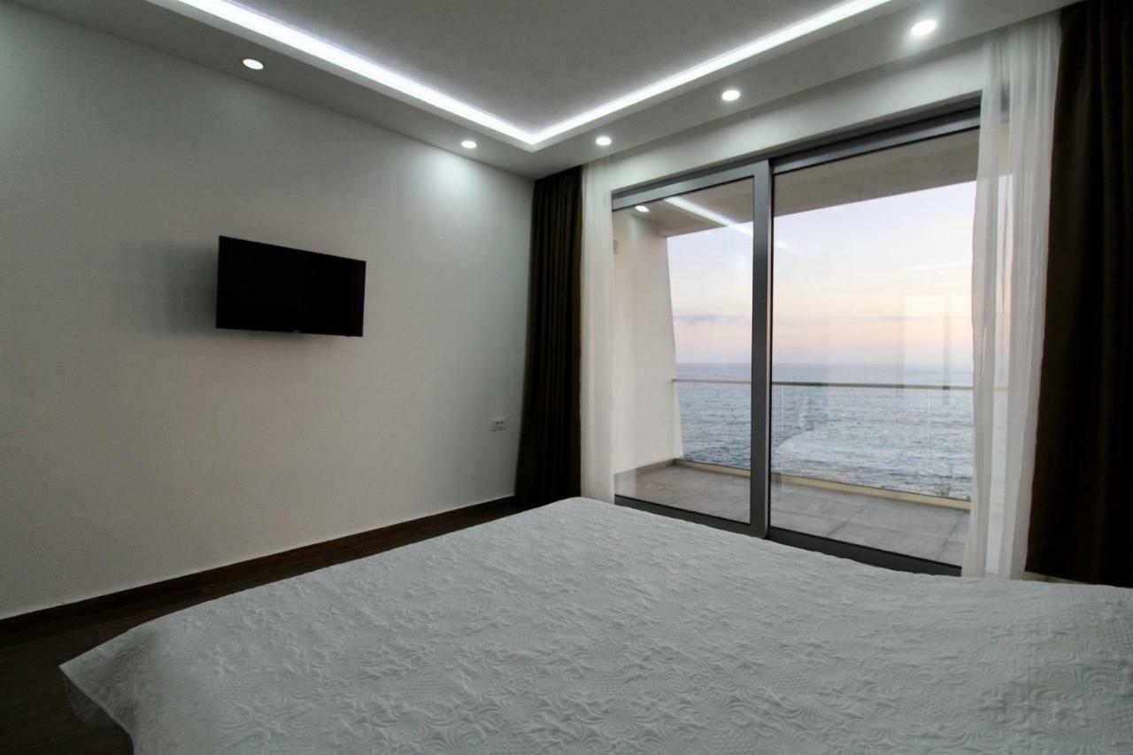 אוטייהא Apartments Komina מראה חיצוני תמונה