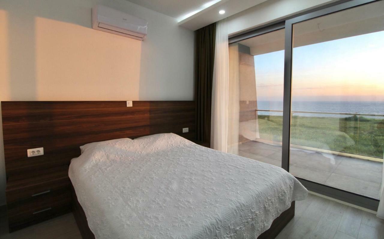 אוטייהא Apartments Komina מראה חיצוני תמונה