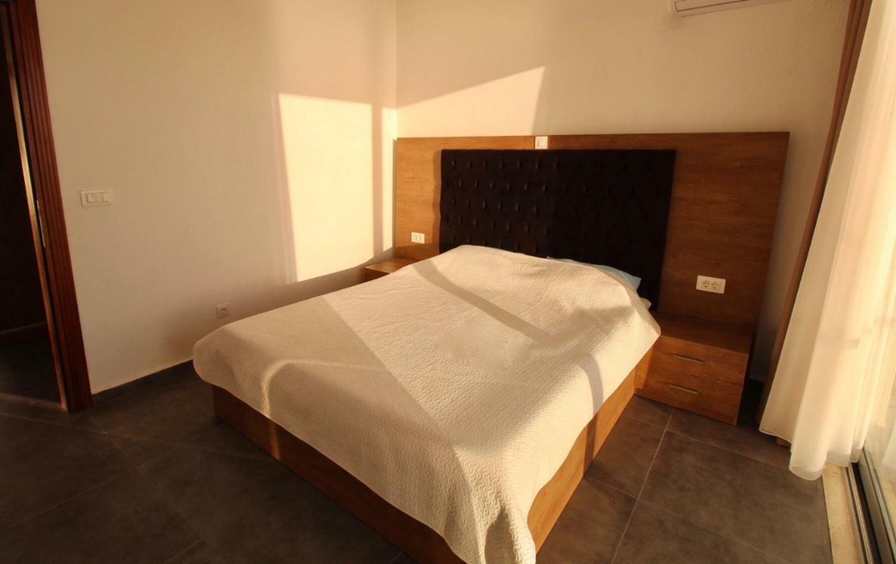 אוטייהא Apartments Komina מראה חיצוני תמונה